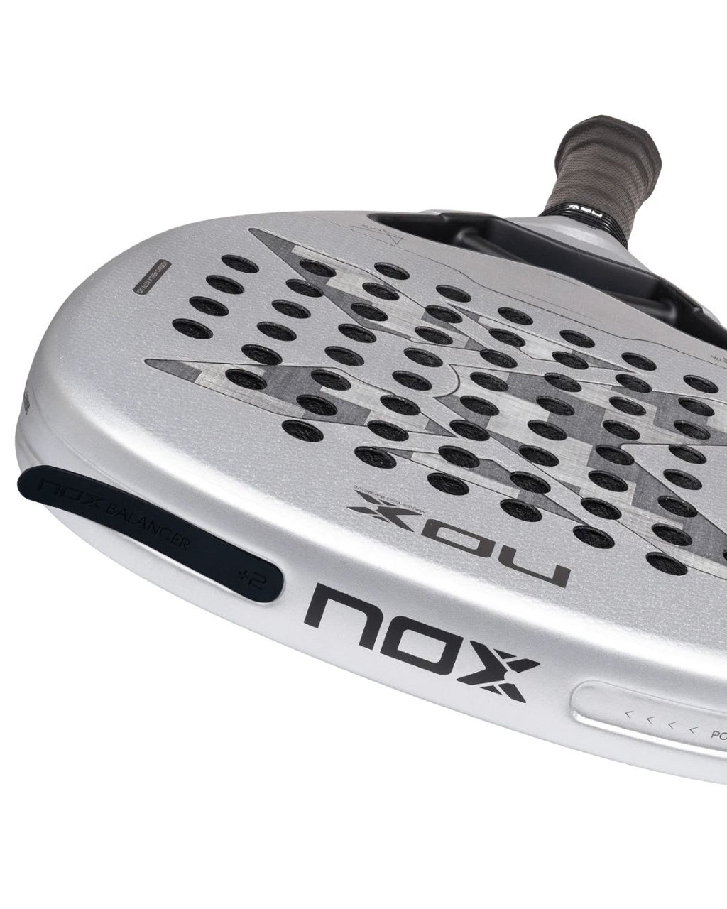 Pala Padel Nox Genius Attack 12K ALUM XTREM by Agustin Tapia 2027 - PREVENTA